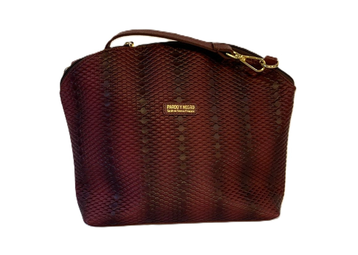 Bolso “Ana Leticia” — Textura que habla, marca que destaca
