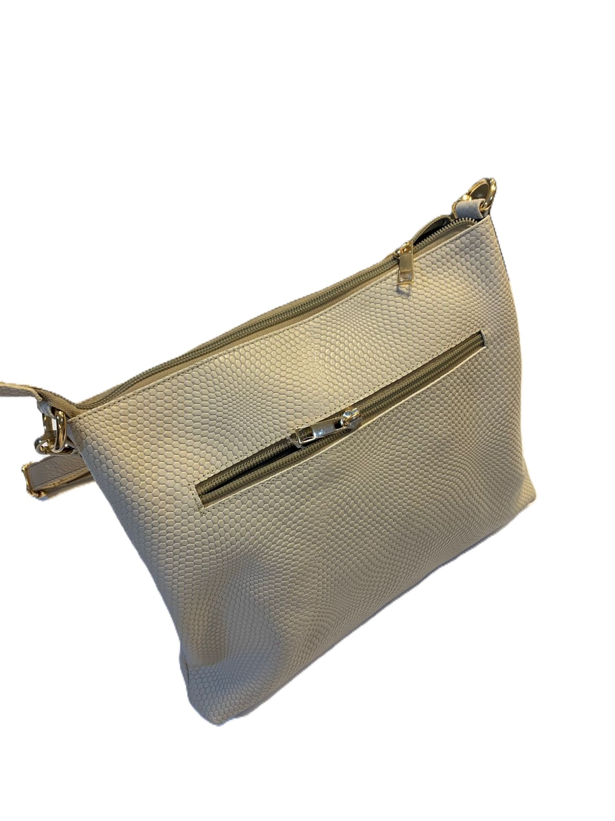 Clutch “La Moda Forma Parte” — Estilo funcional con sello cultural
